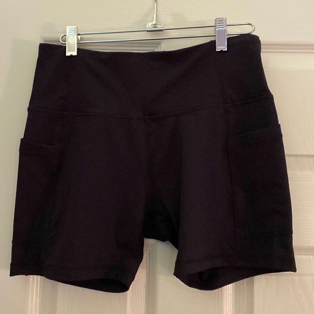 Baleaf athletic spandex shorts, size medium